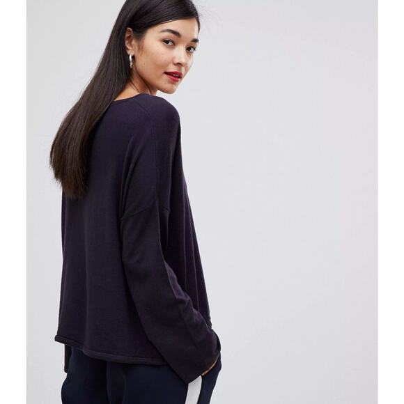 French Connection Drawstring Hem Silk Blend Long Sleeve VNeck Navy Sweater L - Picture 2 of 13